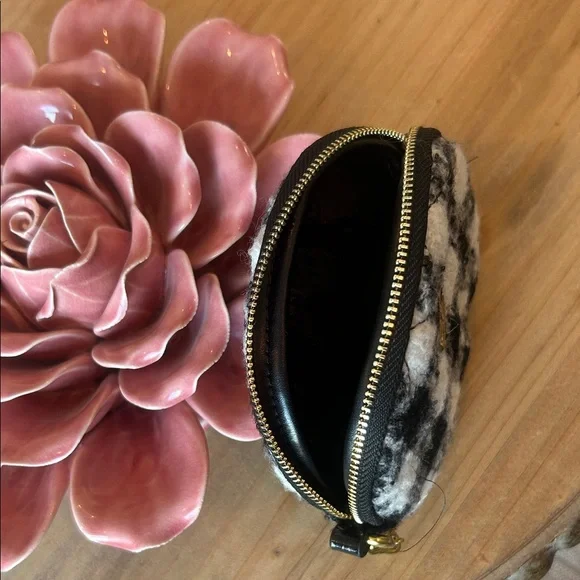 Chanel RARE Authentic Tweed Black/White Coin Purse/ Keychain
